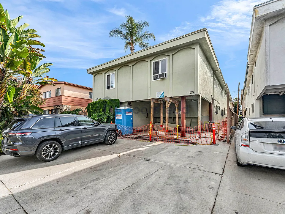 3314 Keystone Ave #2