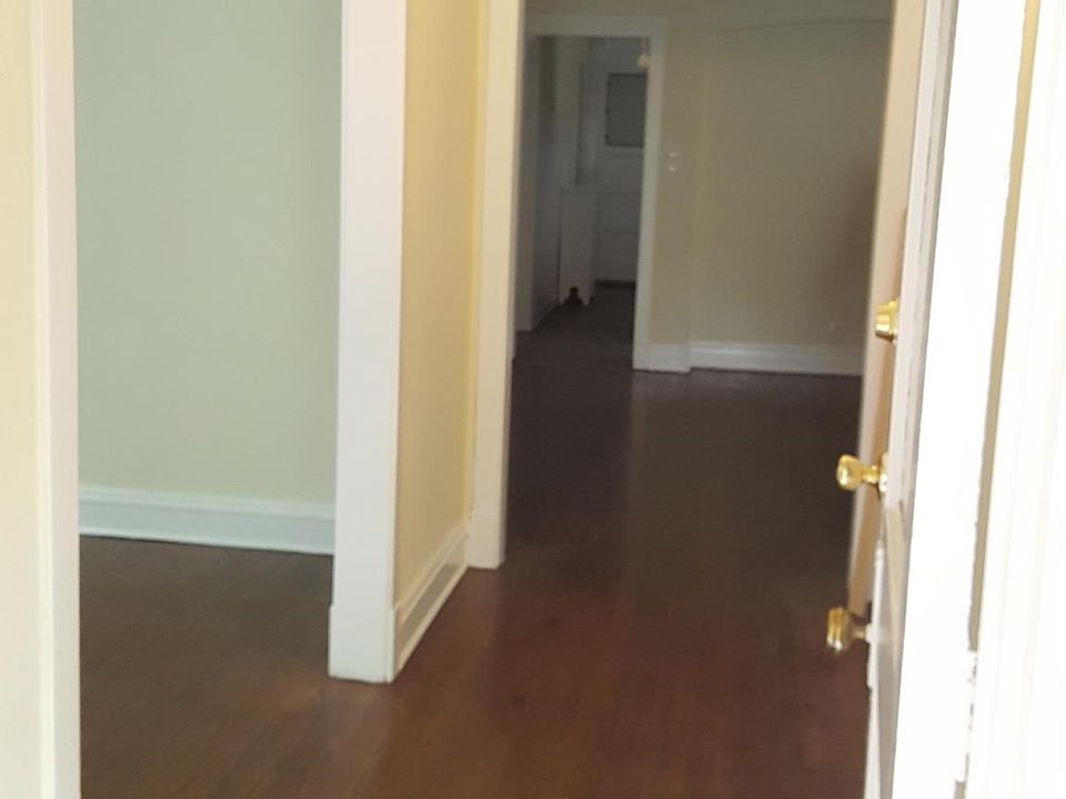 1st image of 4851 N Central Park Ave #1