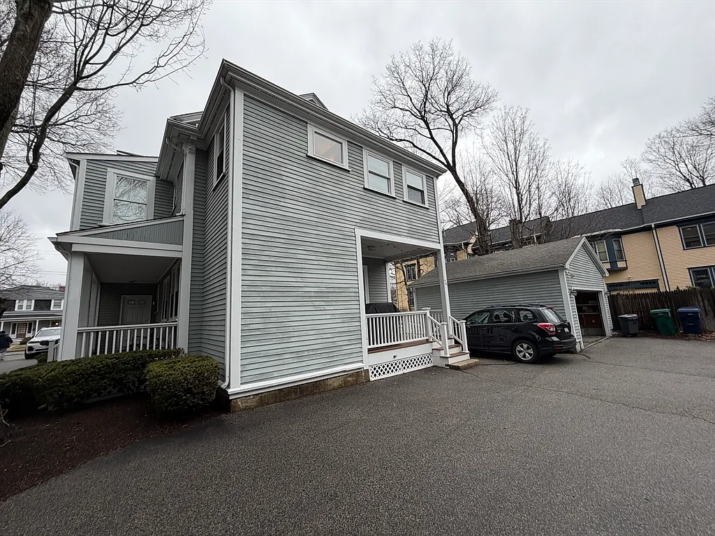 Building Photo - 78 Highland Ave #78