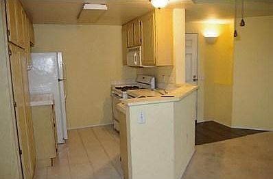 5th image of 11285 Affinity Ct Unit 123