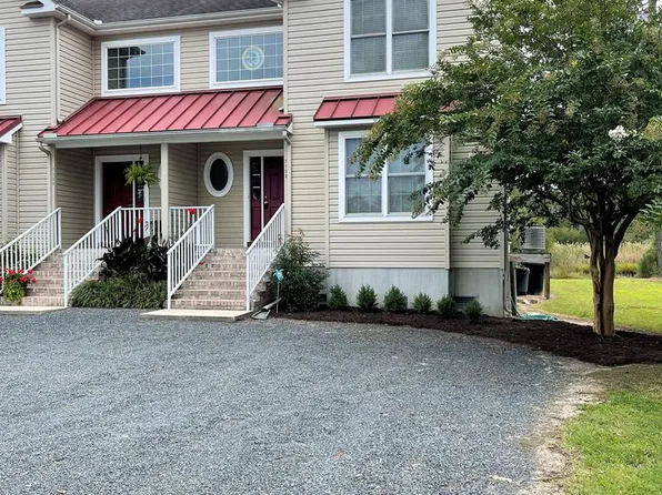 7150 Silver Sails Lndg, Chincoteague, VA 23336