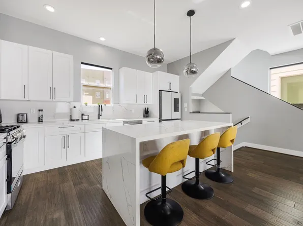3012 Markle Dr, Houston, TX 77003