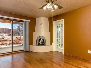 2917 Corte Del Potro, Santa Fe, NM 87505