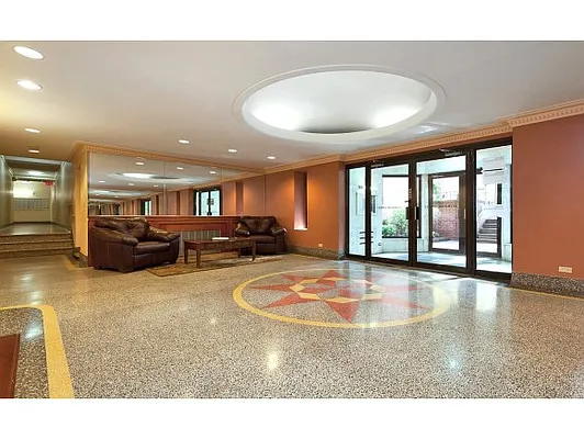 Sold by Calabrese Real Estate | media 12