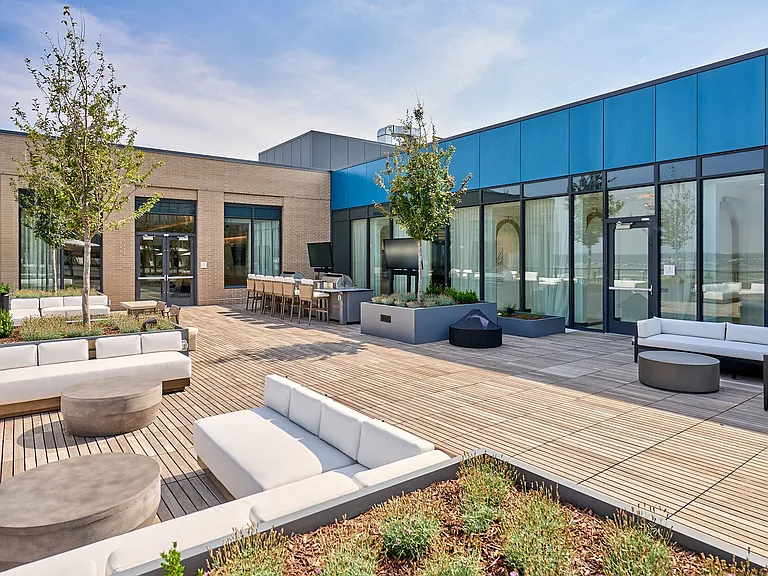 Azure National Landing — Photo 12