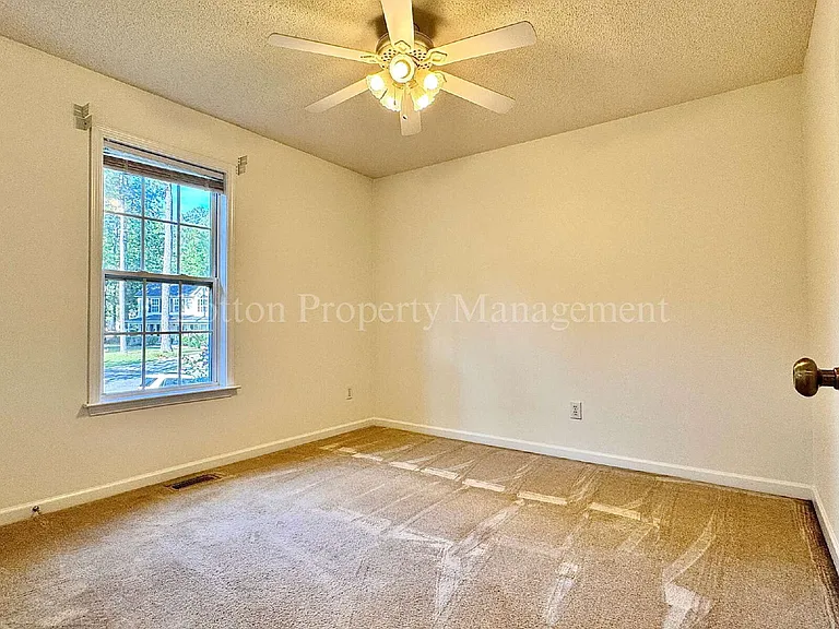 7408 Bluestone Ct — Photo 13