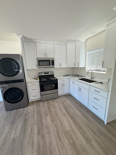 15074 Rosales St #15076 Photo 1