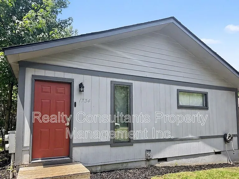 1734 Shiloh Dr #A — Photo 1
