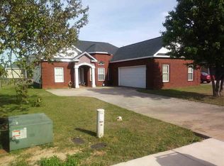 131 Amber Dr, Byron, GA 31008