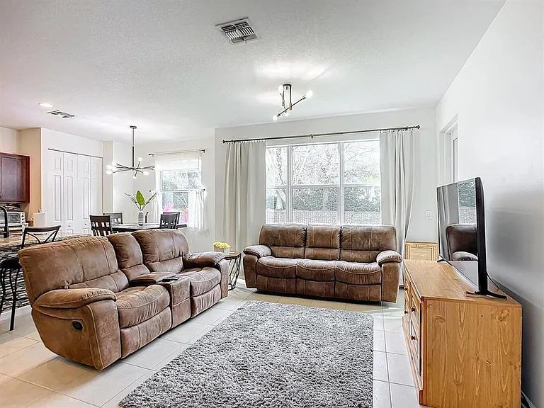 11931 SW Crestwood Cir — Photo 12