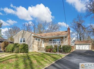 22 Morningside Rd, Colonia, NJ 07067