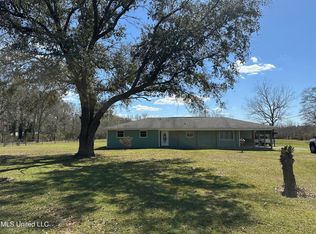 21977 Blackwell Farm Rd, Saucier, MS 39574