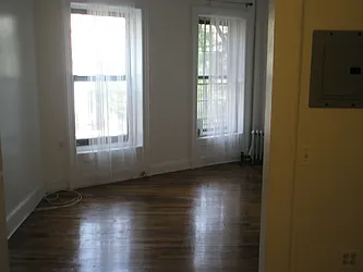 Rented by Bravestream Realty Corp.