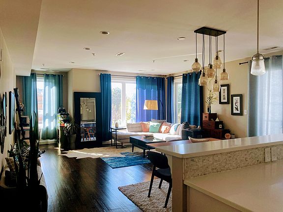 Look at all the light! West and North facing windows in the living and dining spaces brighten every day!
