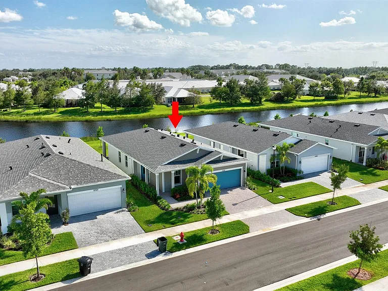 12712 SW Eleanor Dr — Photo 43