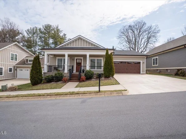 250 Princeton Gdns, Johnson City, TN 37601