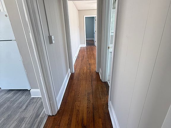 5th image of 686 Washington Ave #3A
