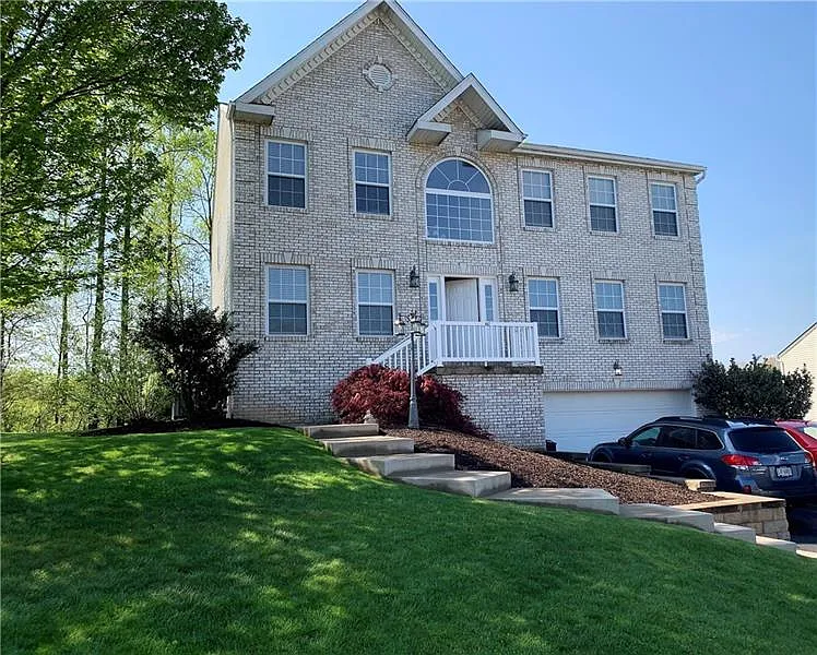 447 Chapeldale Dr photo 1
