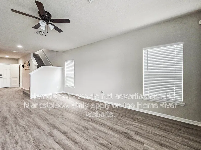 4 bed, 3.0 bath, 2417 sqft, $2,500 — Photo 4