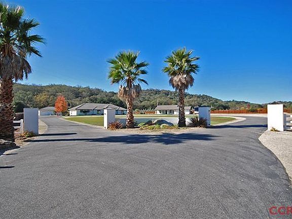 2nd image of 5580 Llano Rd
