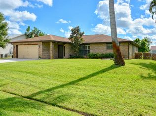 756 SE Albatross Ave, Port Saint Lucie, FL 34983