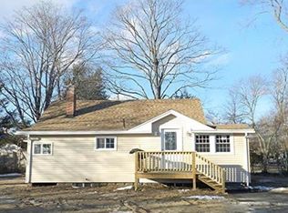 44 Lucerne Rd, Springfield, MA 01119
