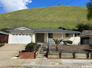 38450 Canyon Heights Dr, Fremont, CA 94536