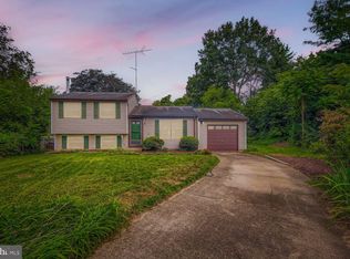 7735 Leaside Ct, Hanover, MD 21076