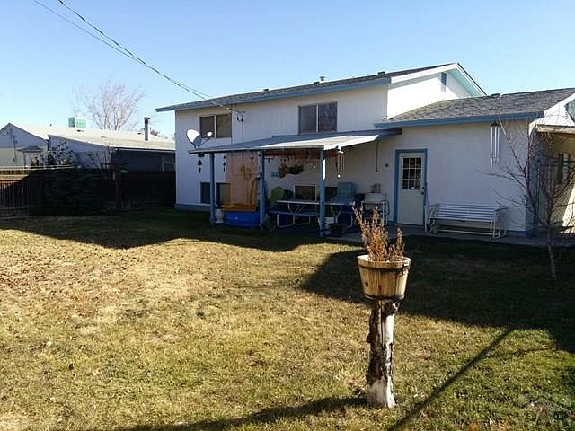 2nd image of 3107 Aster St