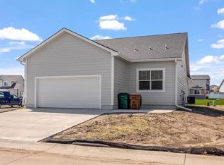 16781 Wilden Dr, Clive, IA 50325