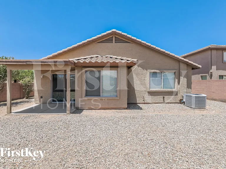 11329 W Harrison St — Photo 15