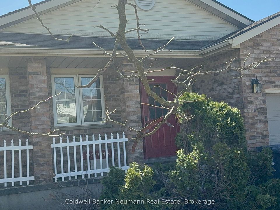 1st image of 129 Rickson Ave