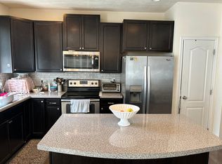 3332 Sun Ct, Morgantown, WV 26505