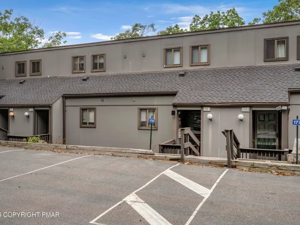 178 Upper Village Way, Tannersville, PA 18372