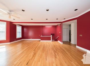 858 W Sheridan Rd #3, Chicago, IL 60613