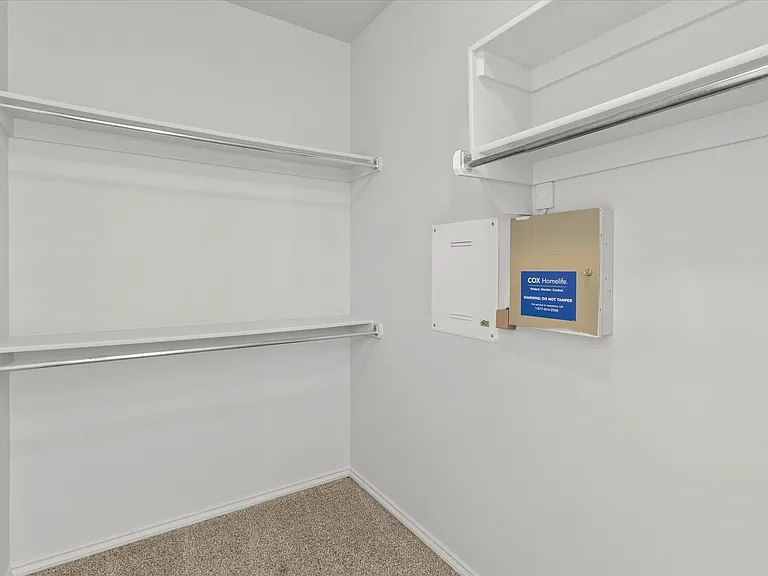 475 S Fretz Ave — Photo 24