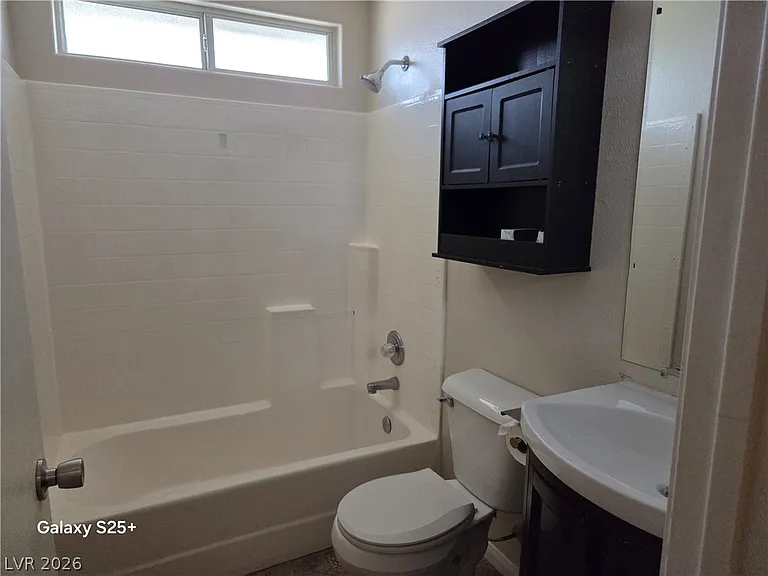 7428 Fencerow St — Photo 8