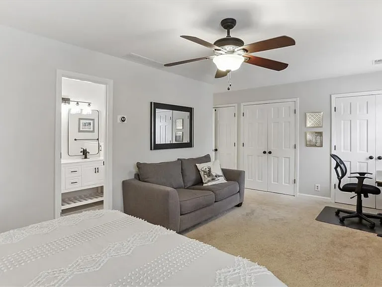 1601 Executive Park Ln NE — Photo 13