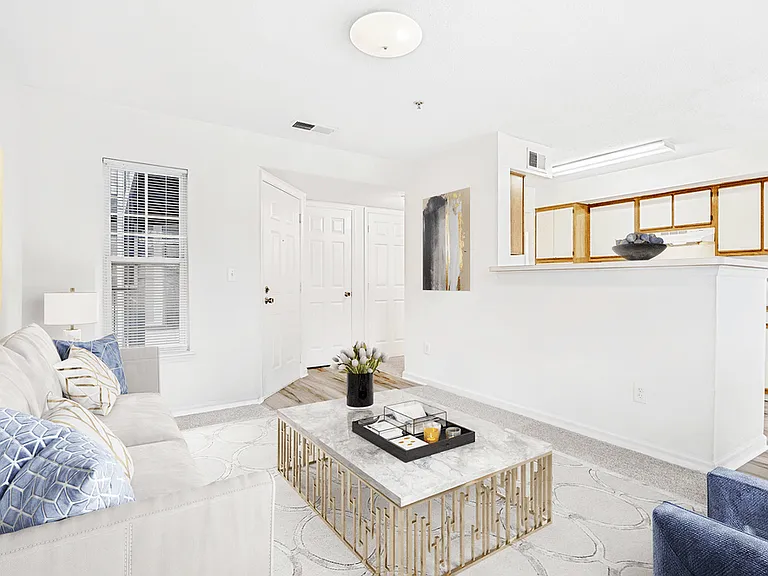 Overlooke at Simms Creek Apartments — Photo 24
