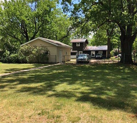 Unattached garage facing alley