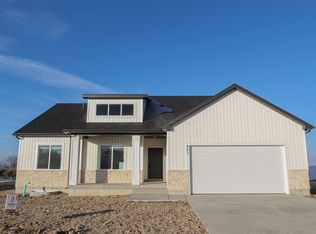 451 N 300 W, Smithfield, UT 84335
