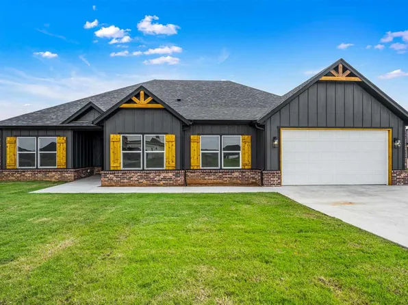 7211 Brookwater Way, Stillwater, OK 74074