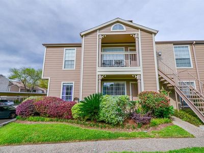 1860 White Oak Dr APT 301, Houston, TX, 77009