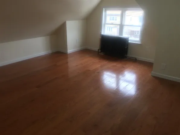 74 West 7th Street image 6 of 20