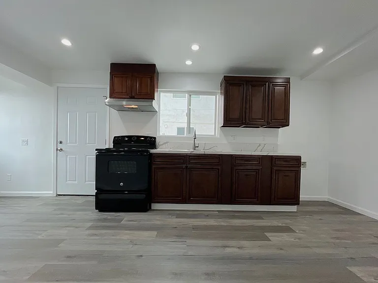 Pueblo Bonito Apartments — Photo 5