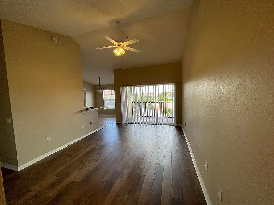 7965 Preserve Cir #735