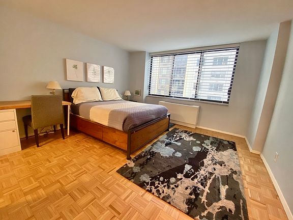 4th image of 510 E 80th St APT 6F