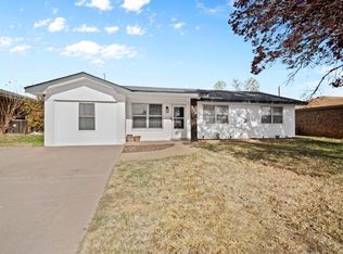 714 11th St, Wolfforth, TX 79382