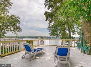 34 Shore Walk Rd, Riva, MD 21140