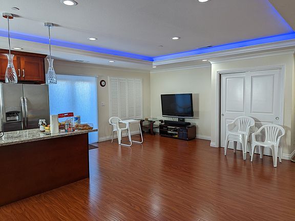 3rd image of 2785 Crosby Ct